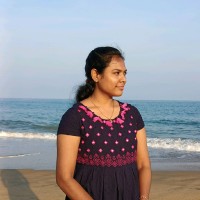 Roshmi R