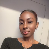 Nia Henry