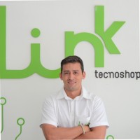 Jose Landivar