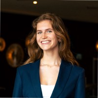 Lynn Bulthuis