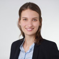 Dr. Larissa Doré