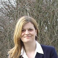 Mhairi Macleod