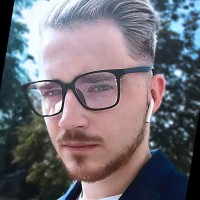 Сергей Максимов