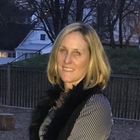 Moira Lynch