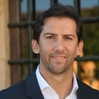 Carlos José