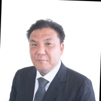 関原弘隆