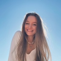 Mia Scott