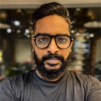 Dhinakaran E