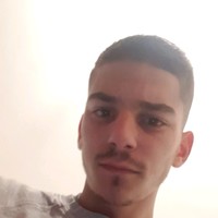 Yoni Riahi