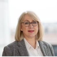 Rosie McFarlane (ACIPD, CMI, NLP Master Practitioner)