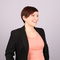 Katja Roth