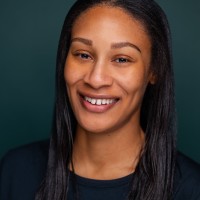 Francesca Bee