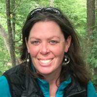 Liz MacNeil