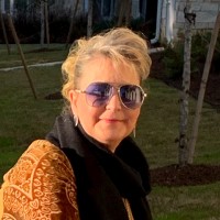 Yasemin Oekten