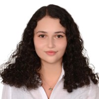 Elif Hazinedar