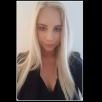 Viktoria Read