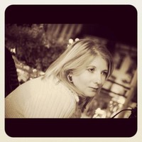 Peggy Hurchick-Straub