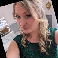 Amy Bond
