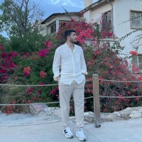 Özgür Karatay