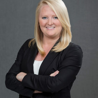 Lindsay Rayner