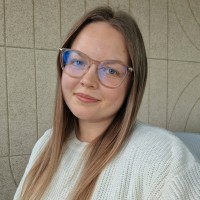 Dóra Szivák