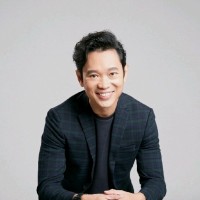 Christopher Ng Kwong Eu 伍光耀