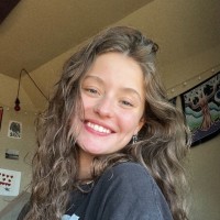 Ellie Capps