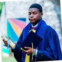 Toluwanimi Famurewa