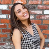 Nicole Simonson, Mba