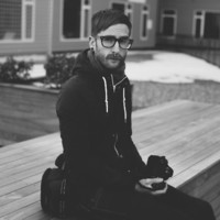 Max M.