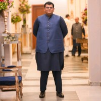 Moiz Khan