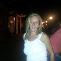 Chantal Lares