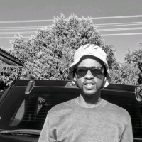 David Takura