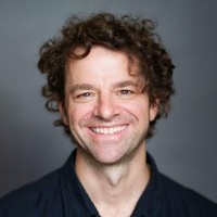Neil Giugno