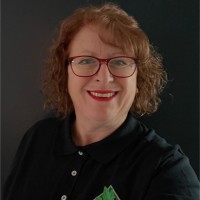 Leanne Saunders