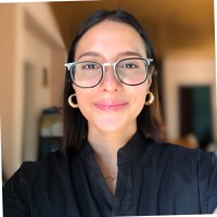 Dra Ana Carolina Reyes
