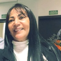 Mercy Hoyos ---