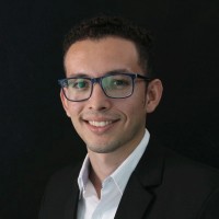 César Espinoza
