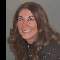 Angela De Vries