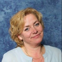 Jolanda Van Praat