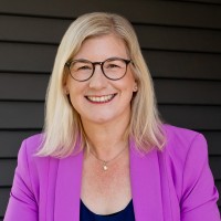Robyn Stacey