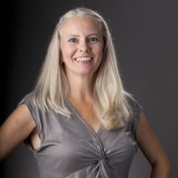 Nora Mead