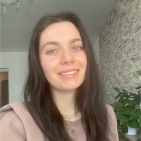 Zovits Dóra