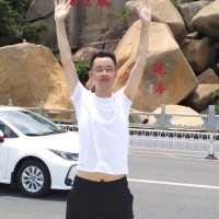Aaron Mon
