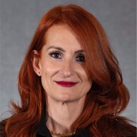 Yarina Basto