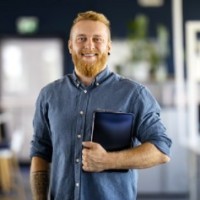 Mika Barker (fiktiv profil)