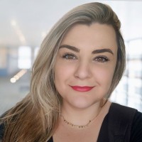 Nicole Zeretzky