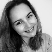 Dora Iva Cruz