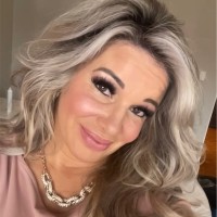 Kelly Kolb, Rn