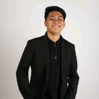 Raymart Ofalia